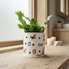 Load image into Gallery viewer, Cats Pot - Bathroom v2