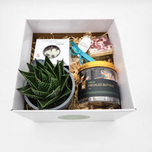 Load image into Gallery viewer, Real Estate Settlement Gift Hamper - Sydney Only
