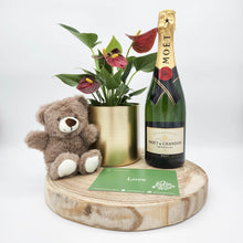 Load image into Gallery viewer, Everlasting Anniversary Champagne Hamper / Champagne Gift - Sydney Only
