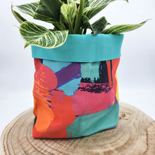 Load image into Gallery viewer, Fabric Pot Planters - Splash Fash - Medium - 15cm x 13cmH
