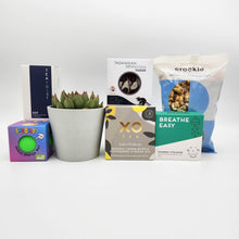 Load image into Gallery viewer, Mens Pamper Hamper for Him - Gift Box

