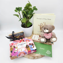 Load image into Gallery viewer, Mum Plant Gift Hamper - Sydney Only
