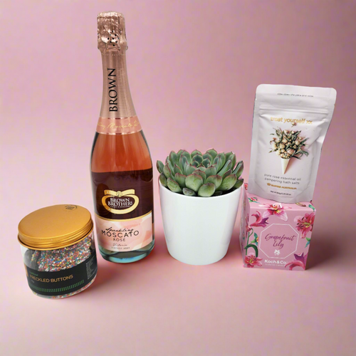 Pink Birthday Rose Moscato Gift Hamper - Sydney Only