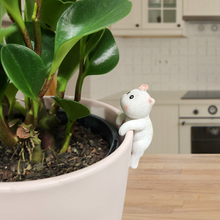 Load image into Gallery viewer, White Cat Pot Hanger 3cm
