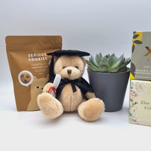 Load and play video in Gallery viewer, Graduation - Succulent Hamper Gift Box
